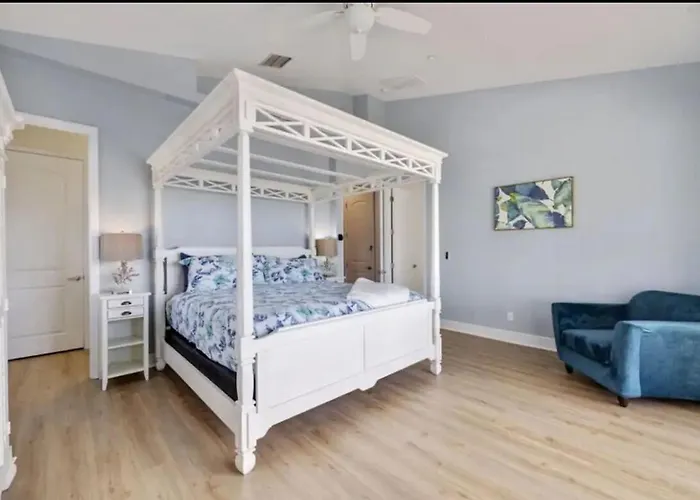 Сasa de vacaciones Spacious 4br-3ba Townhouse Steps From The *