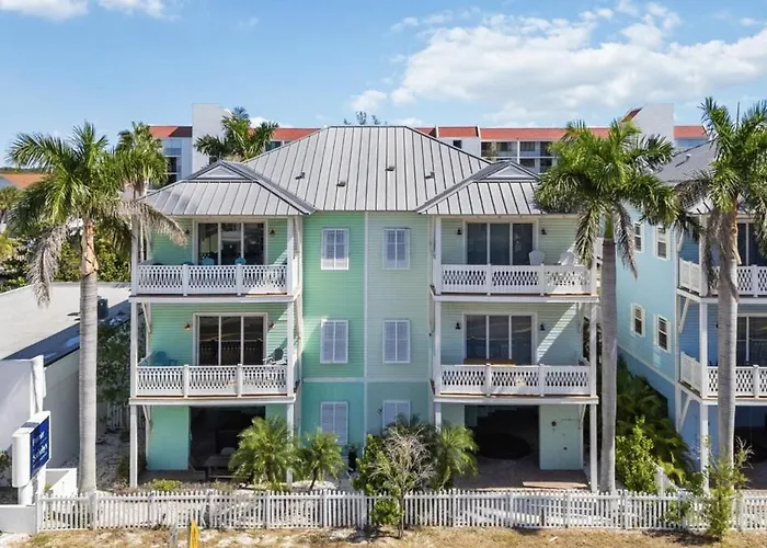 Spacious 4br-3ba Townhouse Steps From The Сasa de vacaciones