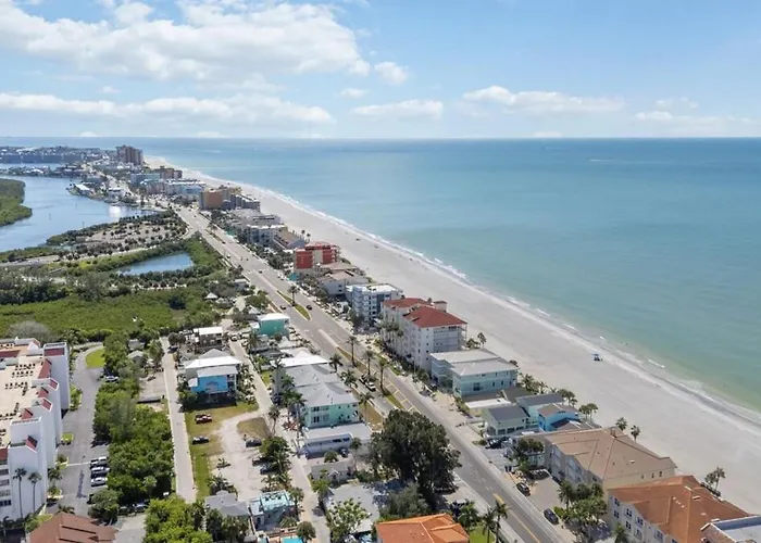 Сasa de vacaciones Spacious 4br-3ba Townhouse Steps From The Clearwater Beach