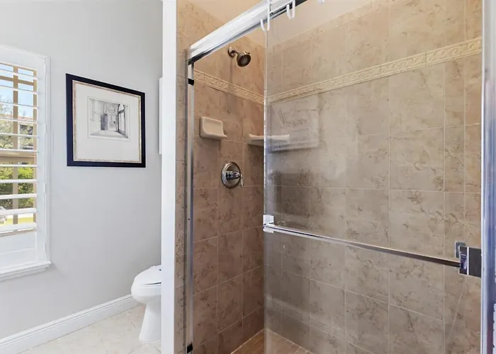 Spacious 4br-3ba Townhouse Steps From The Сasa de vacaciones Clearwater Beach